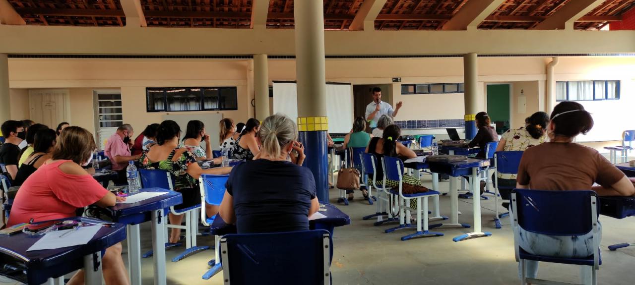 Foto 3 de 8 — Educação de Trabiju promove capacitação aos professores e se prepara para a volta às aulas